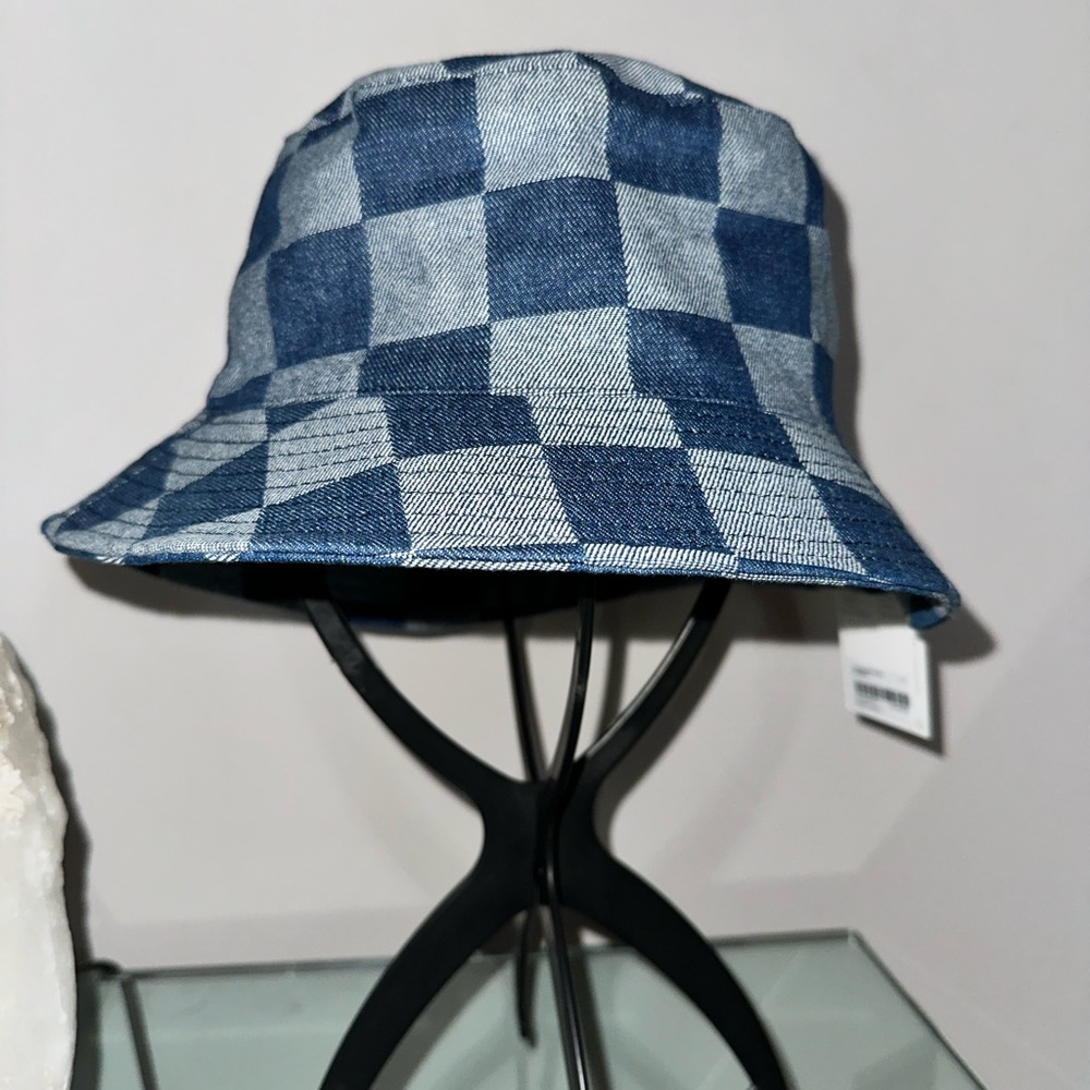 NEW NWT CHECKERED FLAG BUCKET HAT NAVY BLUE DENIM Jean